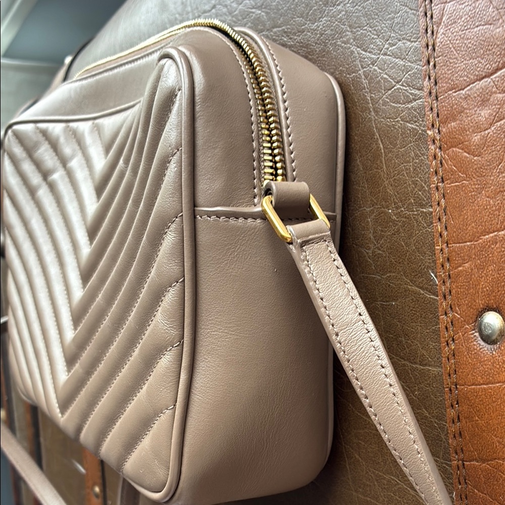 Yves Saint Laurent Tan Quilted Crossbody Bag with Gold Hardware - Picture 6 of 8